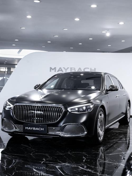 深圳龙华区福扬建企业管理咨询岚图汽车的售后服务让用户无忧出行，迈巴赫未来的豪华车趋势